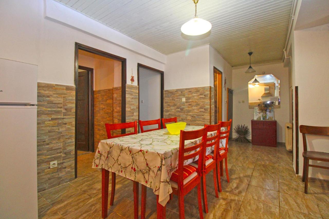 Apartments Matilda 1954 Fažana Exterior foto